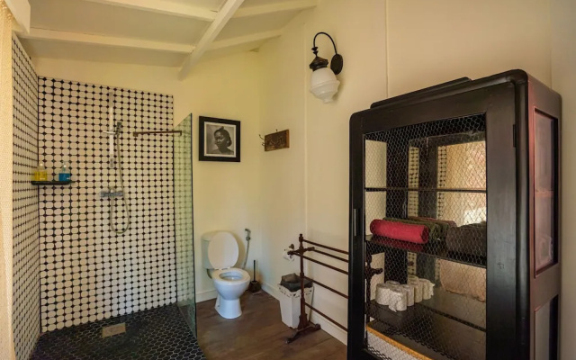 Villa Matahari Terbenam