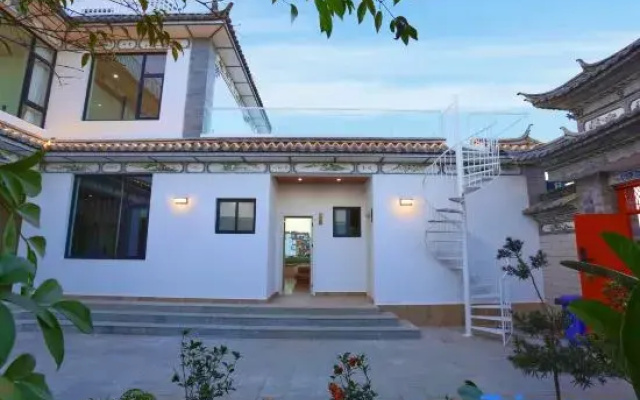 Dali one meter homestay