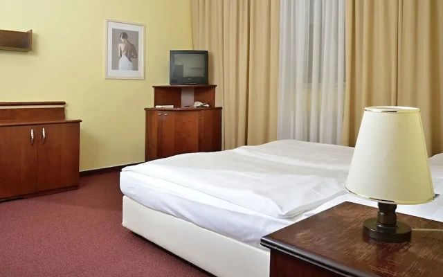 EA Hotel Jasmín