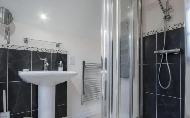 Llais Afon - 3 Bedroom Holiday Home - Fishguard