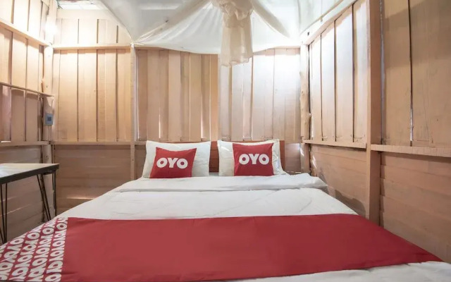 Oyo 693 Tree House Cottage