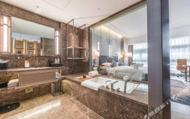 WenPu Hotel