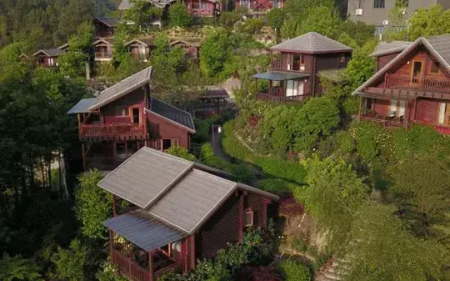Yunqi Hostel