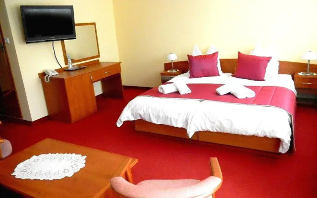 Grand Laola Spa
