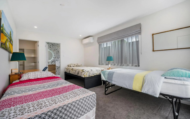 Auckland Cornwall Park holiday Home