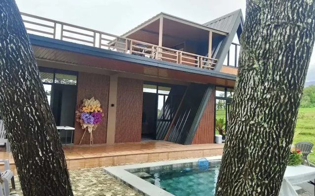 Kalaparan Farm House by Hiverooms
