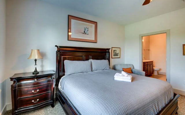 Music City Hideaway