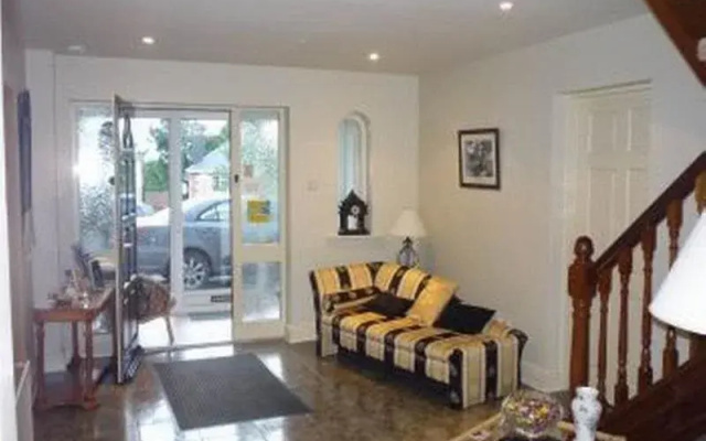 Muckross Drive House B&B