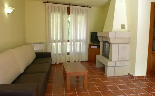 Apartamentos Puente La Molina