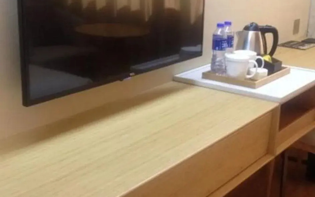 Ji Hotel Zhuhai Gongbei Branch