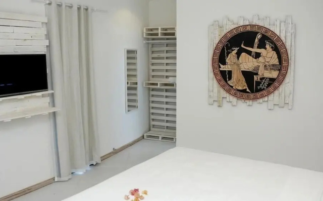 Il Mondo di Sofia - Adults Only