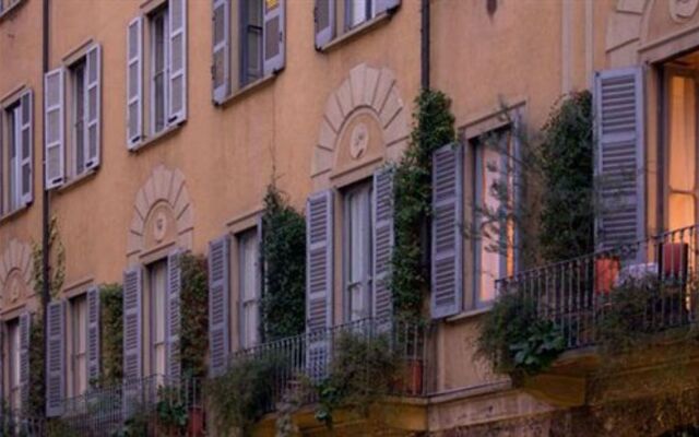 Отель Antica Locanda Solferino Италия, Милан - отзывы, цены и фото номеров - забронировать отель Antica Locanda Solferino онлайн вид на фасад