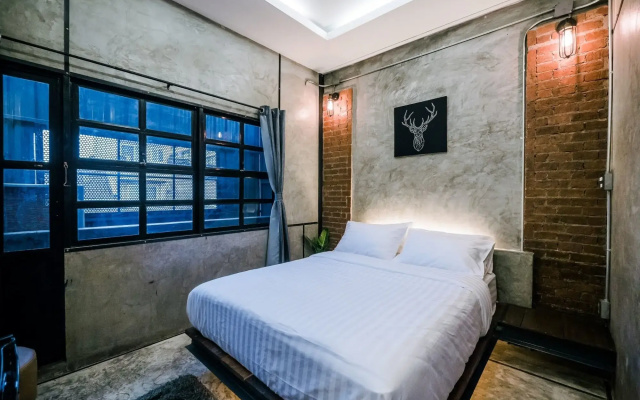 Zeds Hostel Bangkok