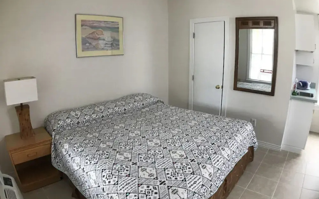 Ocean Cove Motel