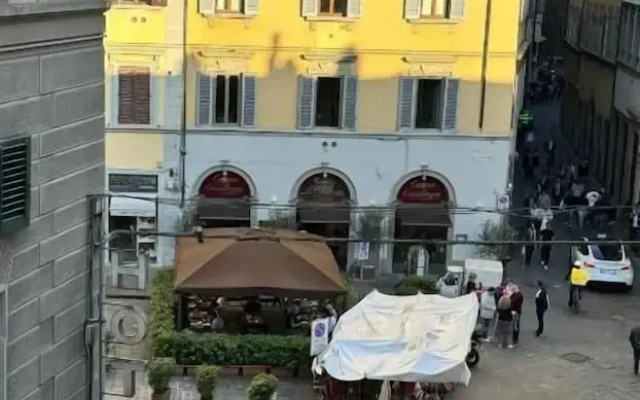 La Finestra su San Lorenzo
