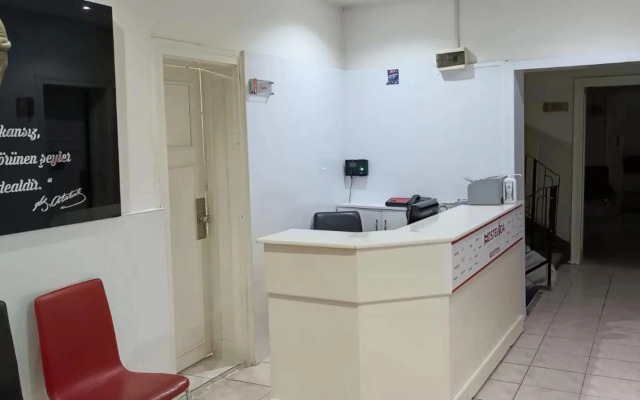 Hostelida