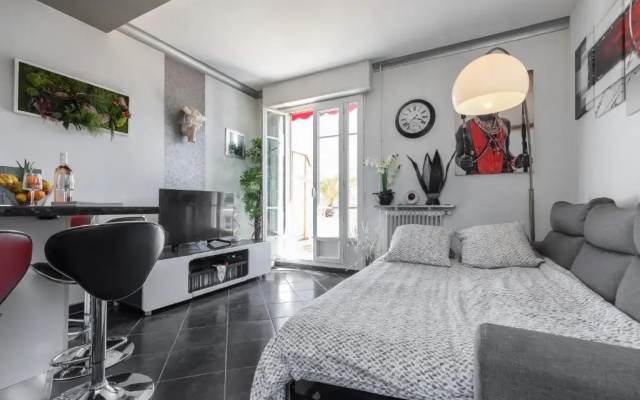 Le Mantega - F2 Moderne,Centre Ville, 2 Grandes Terrasses,Climatisation, Ascenseur
