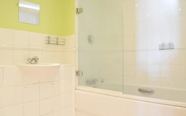 Canary Wharf 2 Bedroom Flat