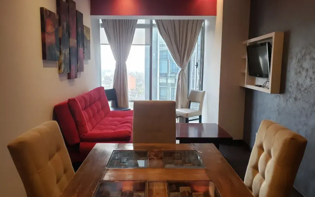 The Plaza Residenses