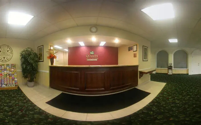 Rodeway Inn and Suites