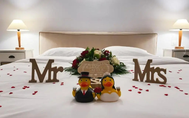 Pino di Loto Boutique Bed & Breakfast