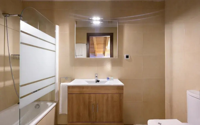 SG Marina 54 Apartments