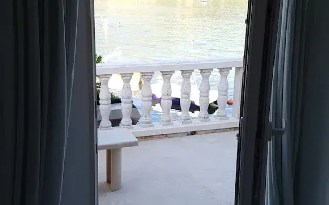 Sweet Village Hotel By The Sea