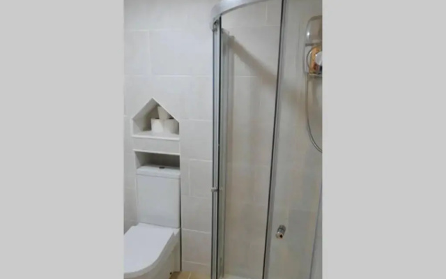 2 bedroom apartment Nr City Centre, Uni & Parks