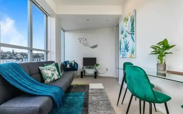 Lovely Apartment - Gym & Parking by Zodiak Stays