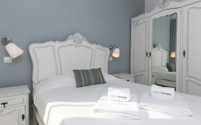 B07 - Maria Vitoria by DreamAlgarve