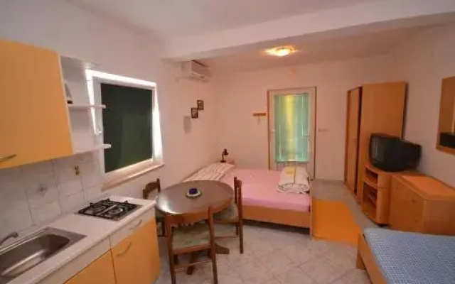 Apartment Alen 4201