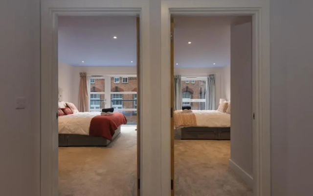 Gorgeous Spacious 2 Bed 2 Bath Apartment