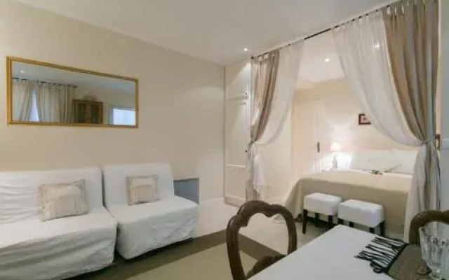 Quartier Latin Apartments