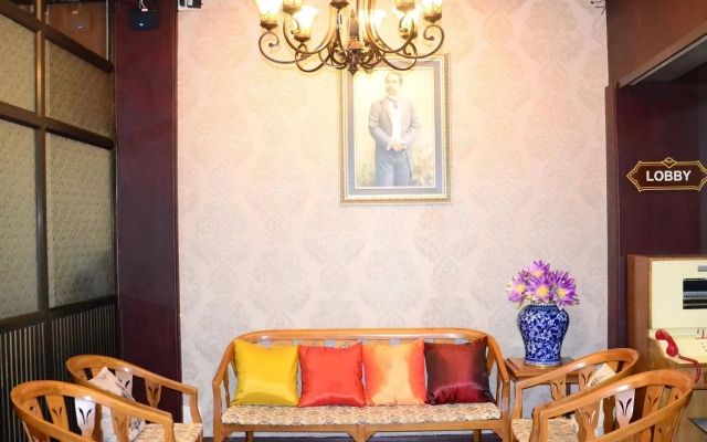 At Bangkok Hotel