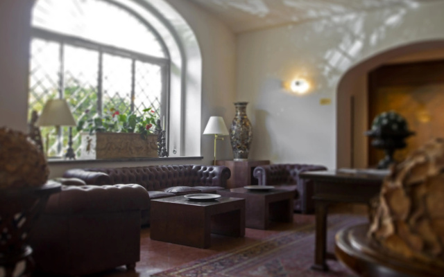 Palazzo Brunaccini Boutique Hotel