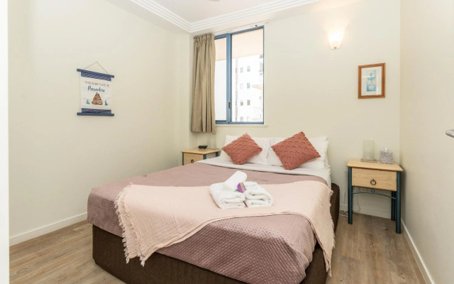 ☆Airliedise☆NO hills☆Kitchen☆5min walk 2 Ferry terminal☆WiFi☆Netflix