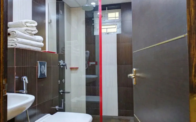 OYO 1504 Hotel Gemini Residency