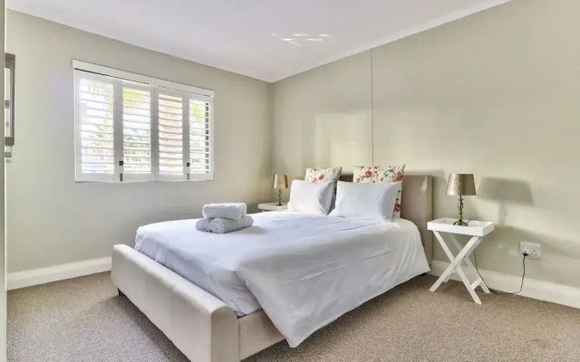 2 Bedroom Apartment in Century City