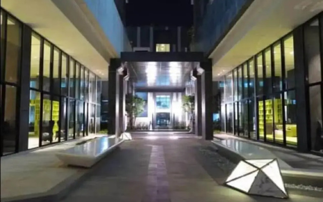 The Base Central Pattaya  Sea View