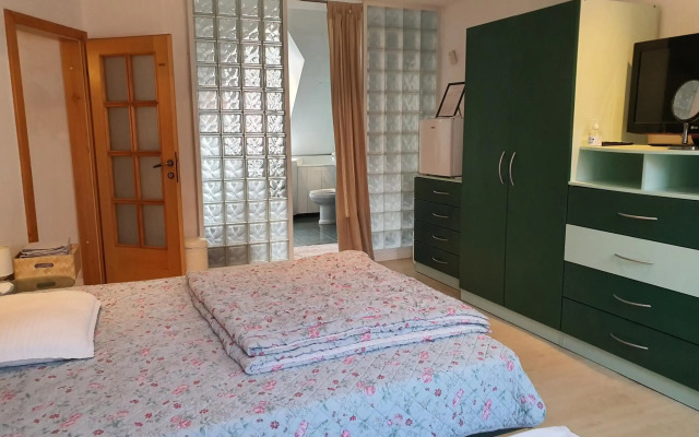Dolac Guesthouse