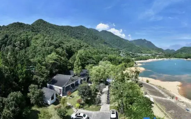 Jinhua Jinxianju Hotel