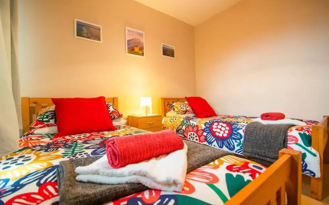 Modern Central Three Bedroom House