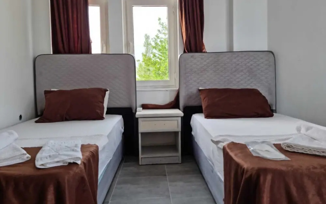 Finike Sever Otel