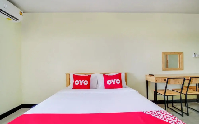 OYO 878 Sintara Residence
