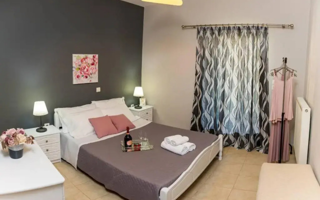 Vasso's cozy and comfortable apartment