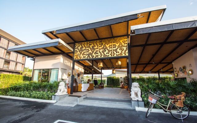 Отель Goodnight Phuket Villa Бухта Чалонг вид на фасад