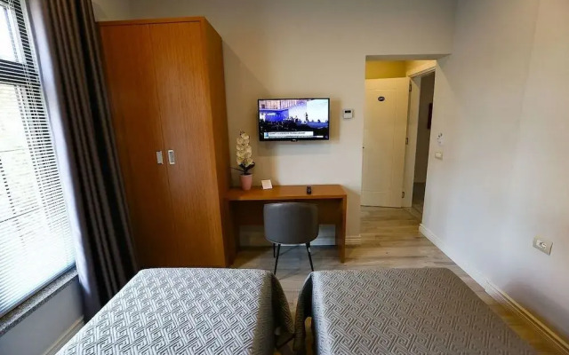 Home Hotel