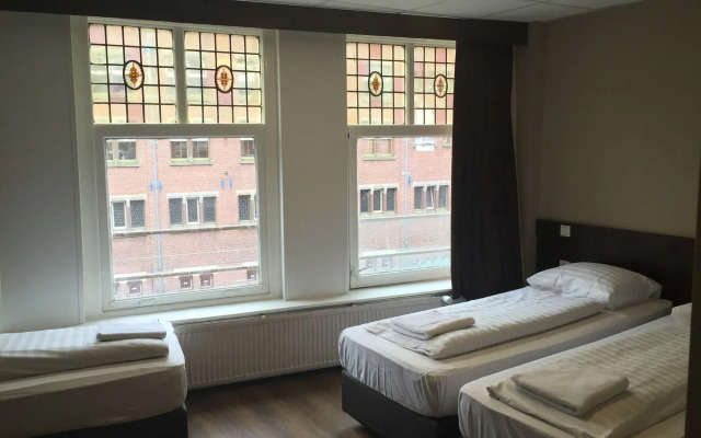 Hotel Damrak Inn