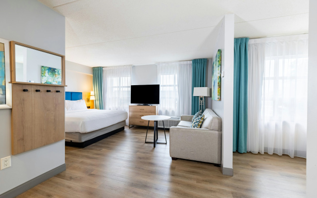 Staybridge Suites London by IHG