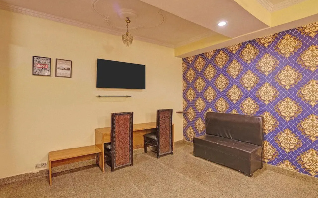 Fabhotel Silver Inn Residency